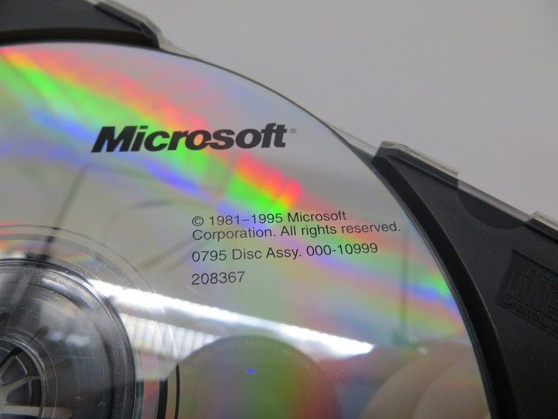 Microsoft Windows 95 Upgrade CD-ROM Disk 1995 Computer Disc #3880 gallery