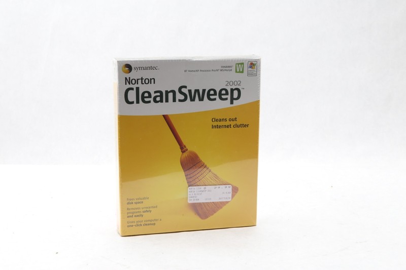 Symantec Norton CleanSweep 2002 For Windows Home XP/XP Pro/ NT WS/ Me/98 O32