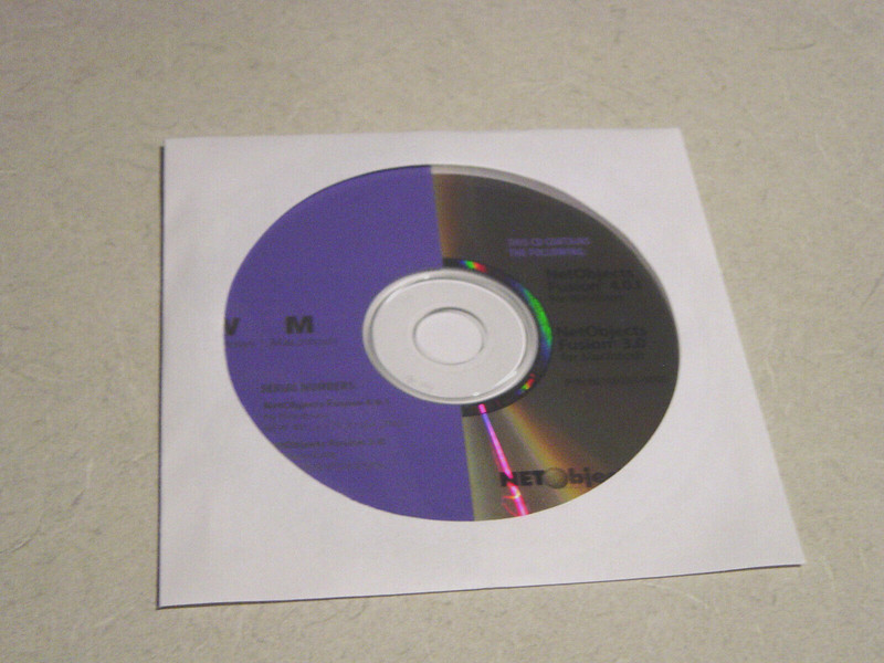 EC. NetObjects Fusion 4.0.1/3.0 – (WIN/MAC)- CD – (USED).