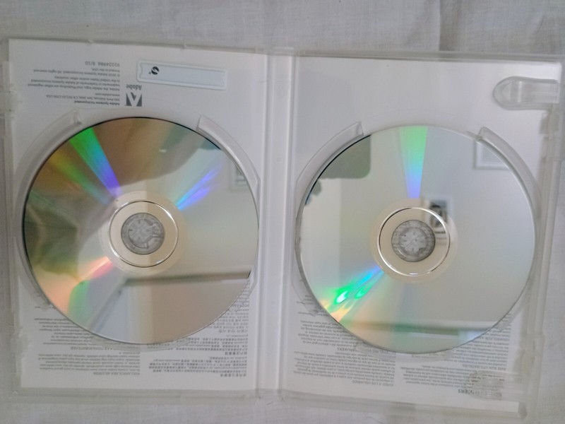 Adobe Photoshop Elements 9 (Win/Mac) 2-Discs, w/Serial Number gallery