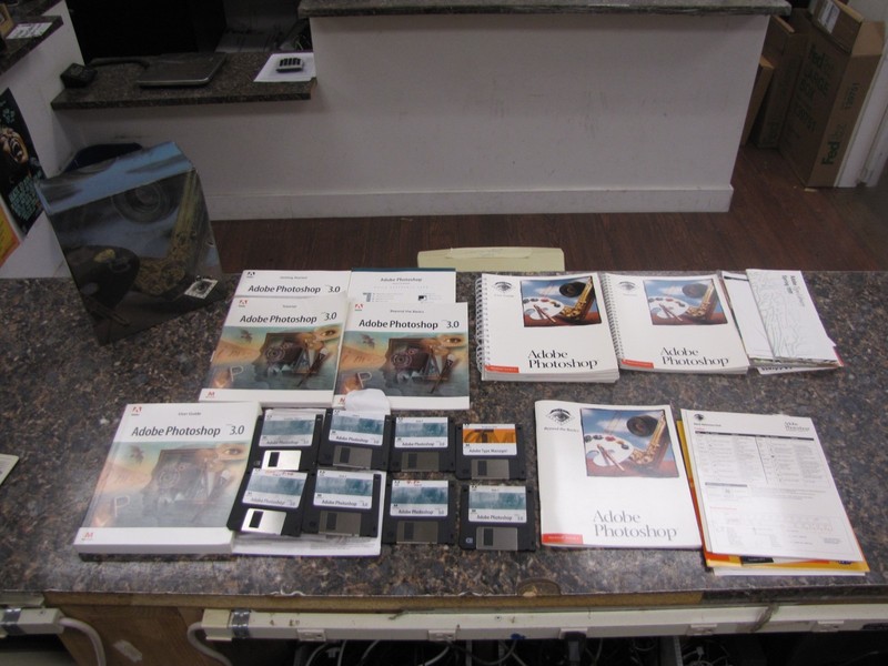 Adobe Photoshop 3.0 Macintosh 3.5” Disks Software & Adobe Photoshop 2.0 Manuals