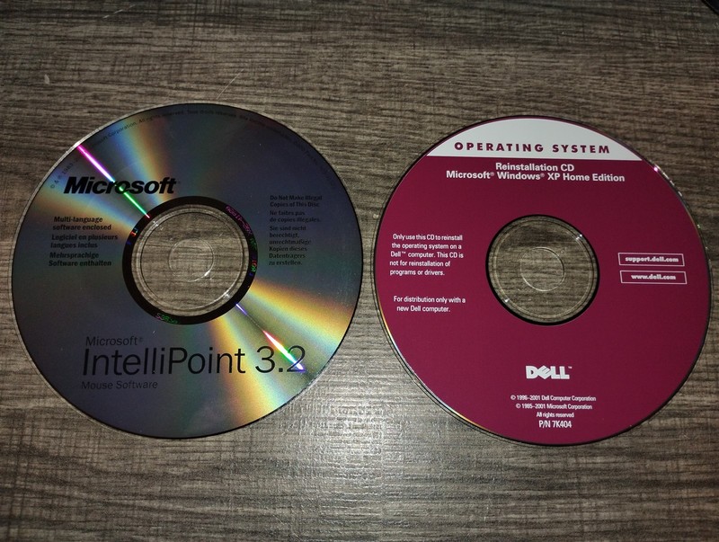 Large Lot Of 33 Microsoft CD-ROMs Productivity OS & Utility Discs for Windows PC gallery