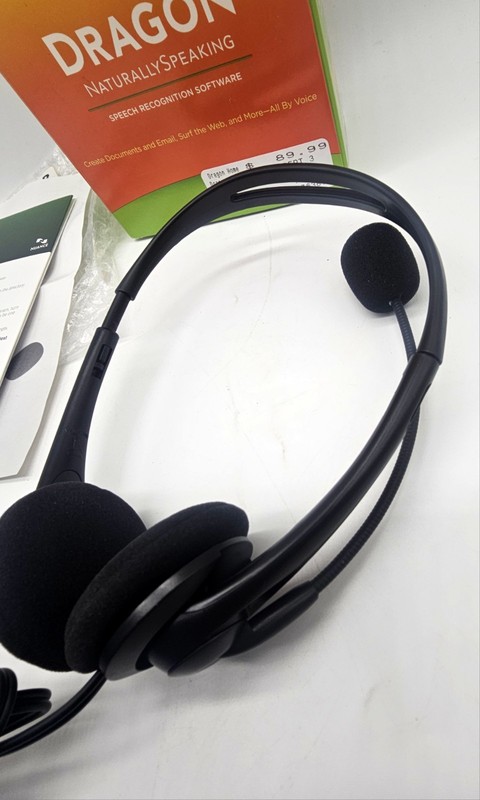 Dragon Naturally Speaking Home Version 11 With Head Set - Open Box gallery