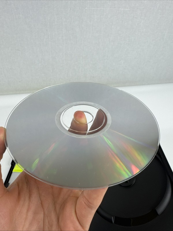 Microsoft Office Mac 2004 Disc w/ Key, Manual and Case X10-33159 gallery