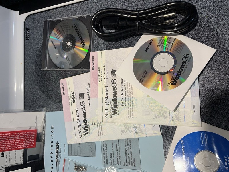 MICROSOFT WINDOWS 98 & 2000.st#B-1 gallery