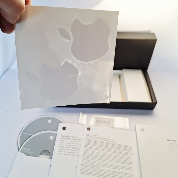 Mac Pro Box Only & Mac OS Install Disc 1 & 2 Version 10.4.7 w/Stickers gallery