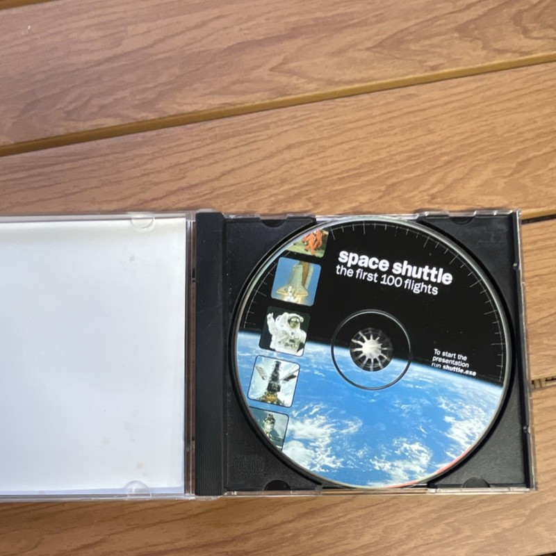 United Space Alliance The Space Foundation First 100 Flights Science CD Windows gallery