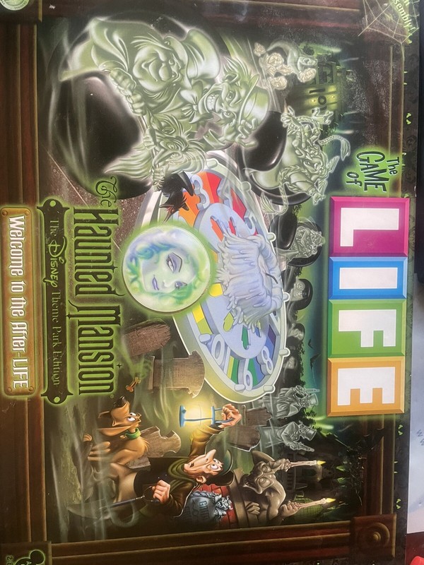 USAOpoly Boardgame Game of Life - Haunted Mansion Edition Good Condition gallery