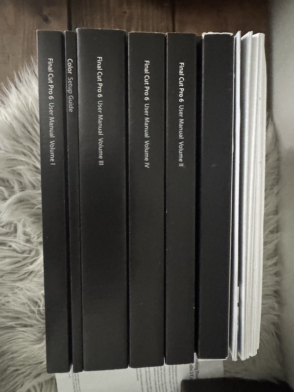 Apple Final Cut Studio 2 Pro Suite Full Box Set Manuals Discs Mac gallery