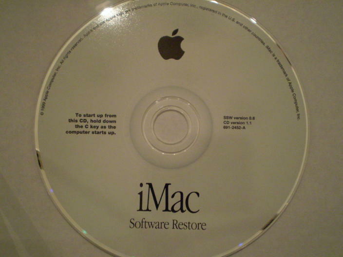 Apple Macintosh iMac (1999) Software Media Pack – 9 CD Set