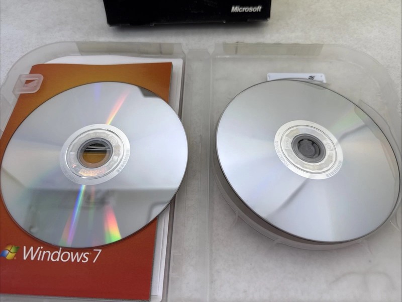 Microsoft Windows 7 Ultimate Full 32 Bit & 64 Bit DVDs MS WIN =RETAIL BOX= gallery