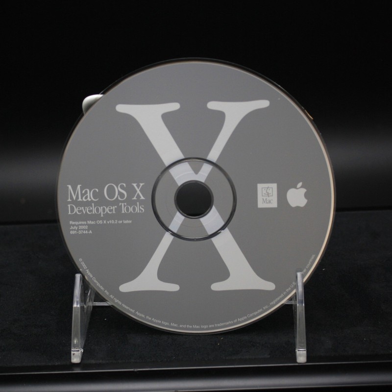 Apple Mac OS X Developer Tools CD for v10.2 or Later July 2002 691-3744-A
