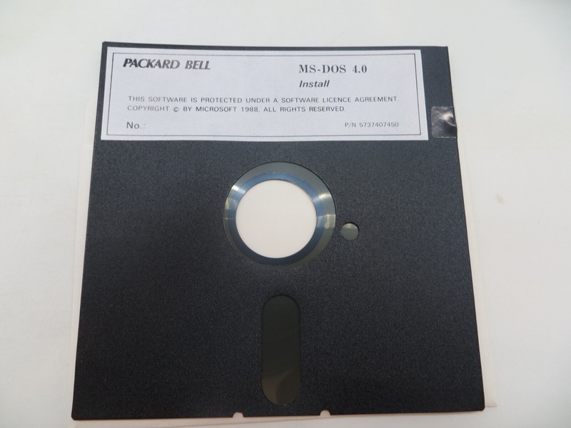 MS-DOS 4.0 5.25" Floppy Disks Packard Bell Computer Program Discs vintage gallery