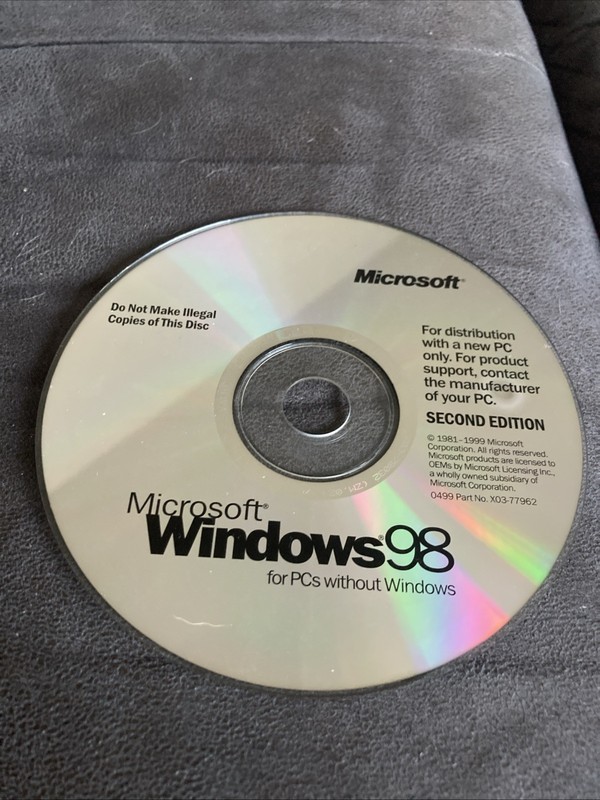 Microsoft Windows 98 (Microsoft, 1998, CD-ROM) No Key Included – Pre-Owned