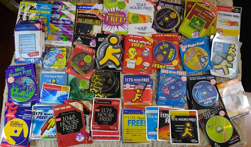 AOL 9.0 Internet Service Software CD-ROM Disc Lot Internet Service Program