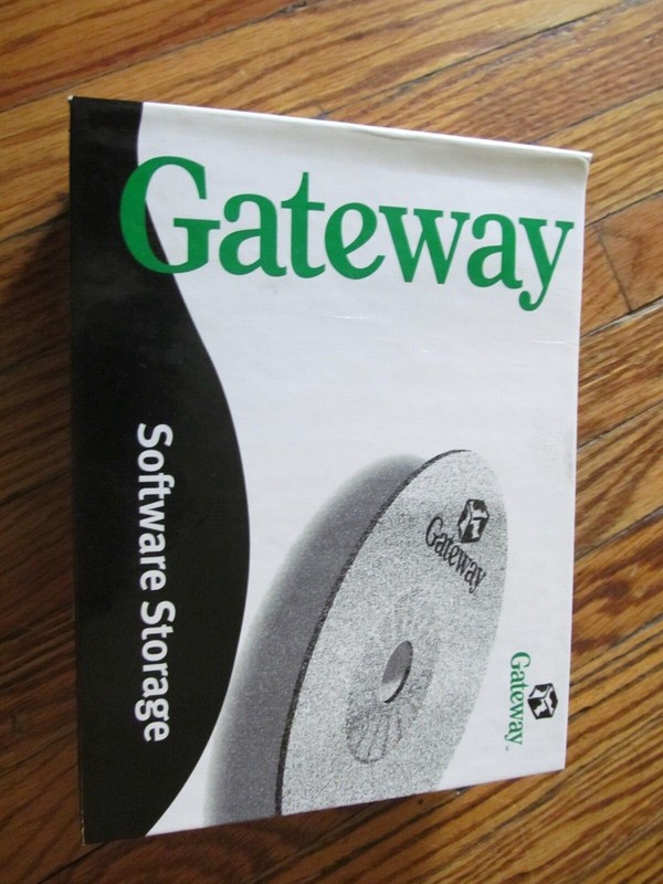 GATEWAY STORAGE BINDER W/ SOFTWARE – MICROSOFT WORKS SUITE 2001 & MORE