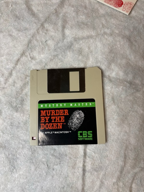 Mystery Master Murder by the Dozen Apple • CBS Software 1983 Floppy gallery