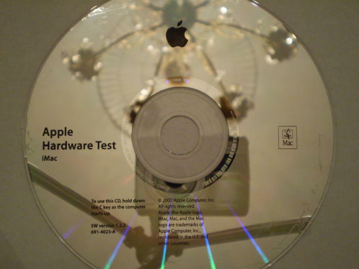 Apple Macintosh iMac (2002) Software Media Pack 603-1732 - 6 CD’s gallery