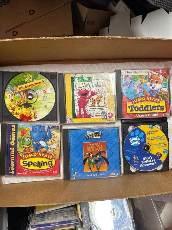 Vintage Lot of Childrens CD-Rom Discs Lot of 6 – Blues Clues, Elmo, Pooh, Etc