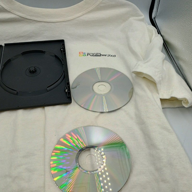 Microsoft Office Publisher 2003 Disk + T-SHIRT + Product Key gallery