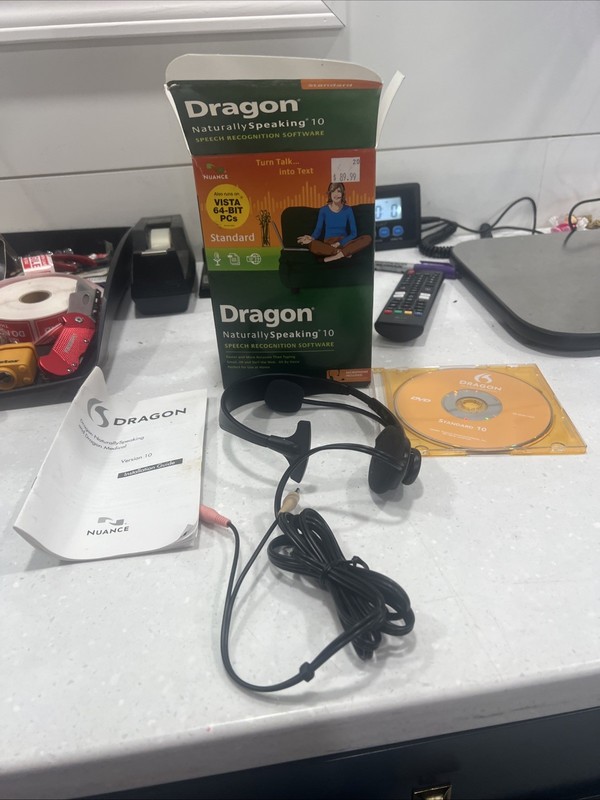 Dragon NaturallySpeaking 10 Preferred Speech Recognition with Headset (vintage)