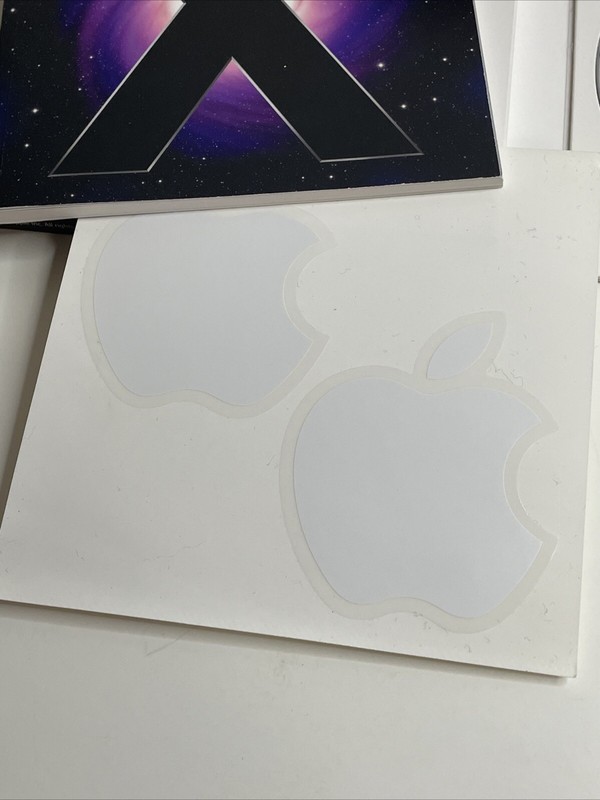 Apple Mac OSX 10.5.4 Leopard Retail Pack P/N: MB576Z/A + Windows XP Disc *READ* gallery