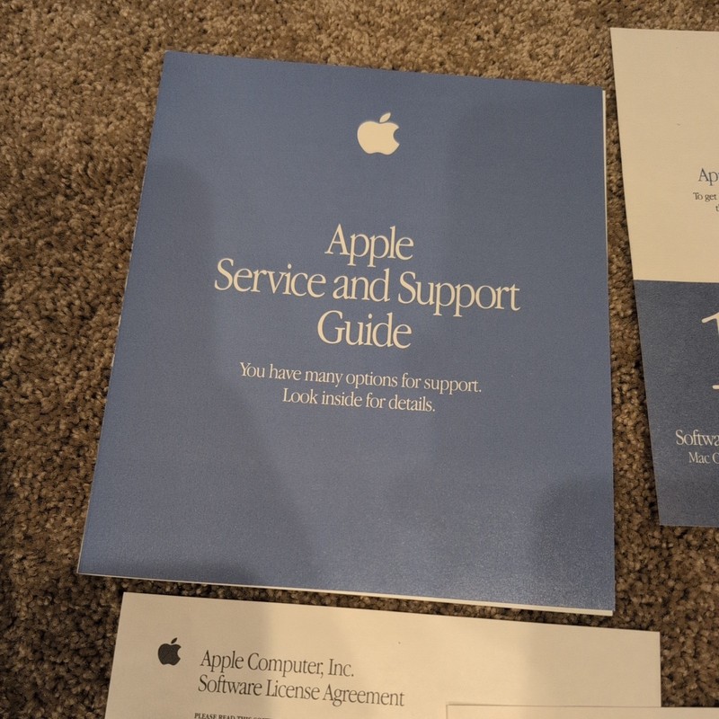 Vintage 1998 Apple Computer Mac OS 8.5 Software Kit Full Version M6672LL/A gallery