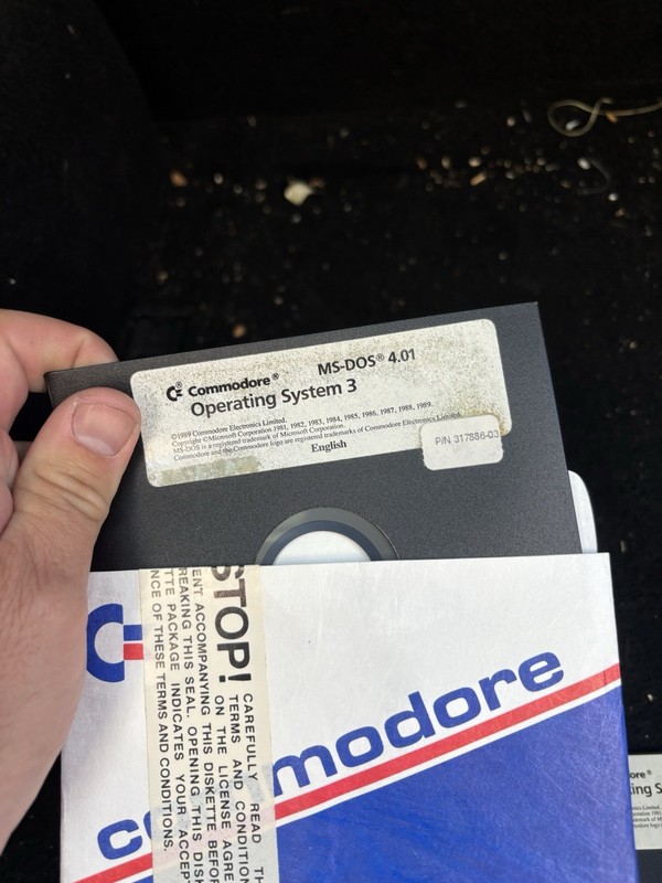 Commodore Amiga MS-DOS 4.01 Operating System 1-3 Shell 1.01 Install Select Disks gallery