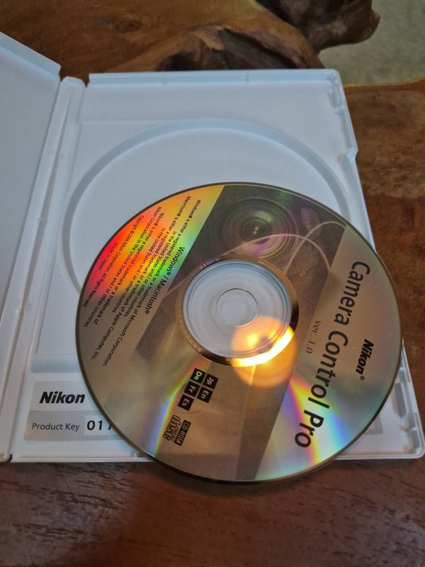 Nikon Camera Control Pro V 1.0 Complete Case Disc Serial Key Legacy Vintage Tech gallery