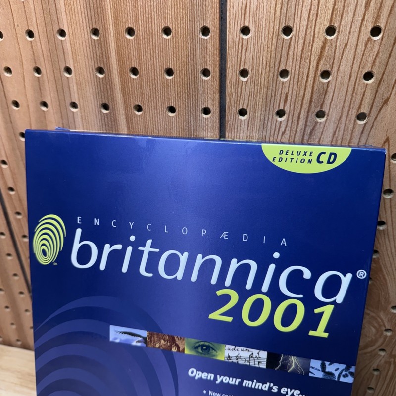 Encyclopedia Britannica 2001 Deluxe Edition CD for Windows 2 Disc gallery