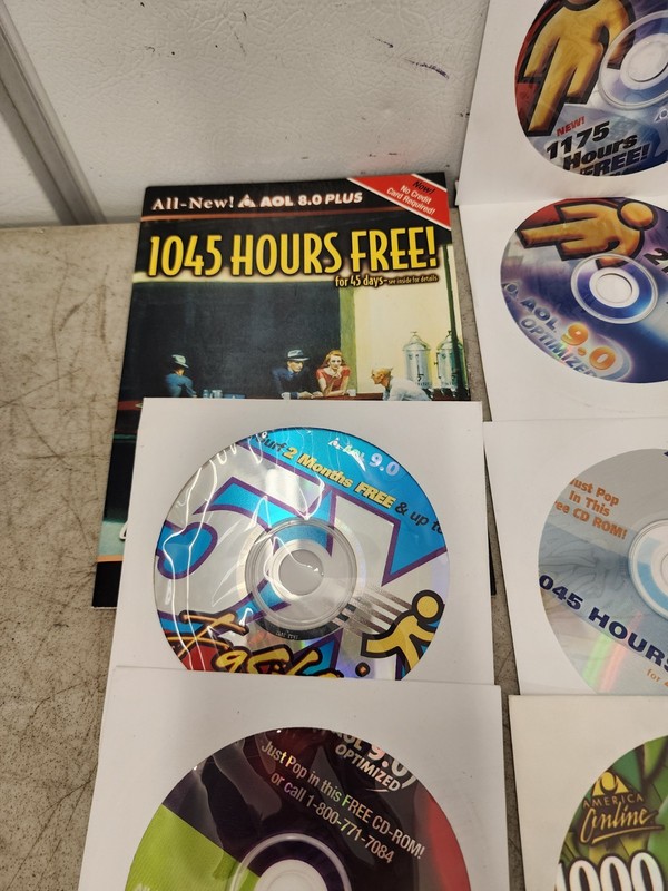 Lot Of 26 Assorted Early 2000’s CD Online Free Hours gallery