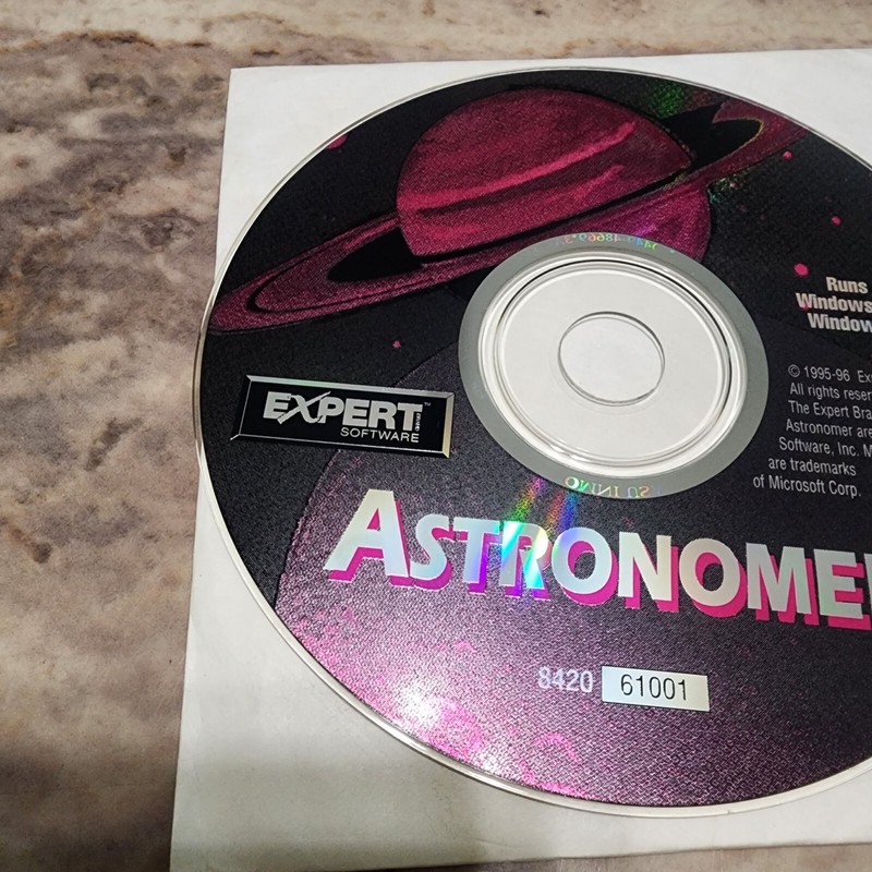 ASTRONOMER PC CD-Rom Windows 95 & Windows 3.1 (1995) Expert Software 8420 -61001 gallery