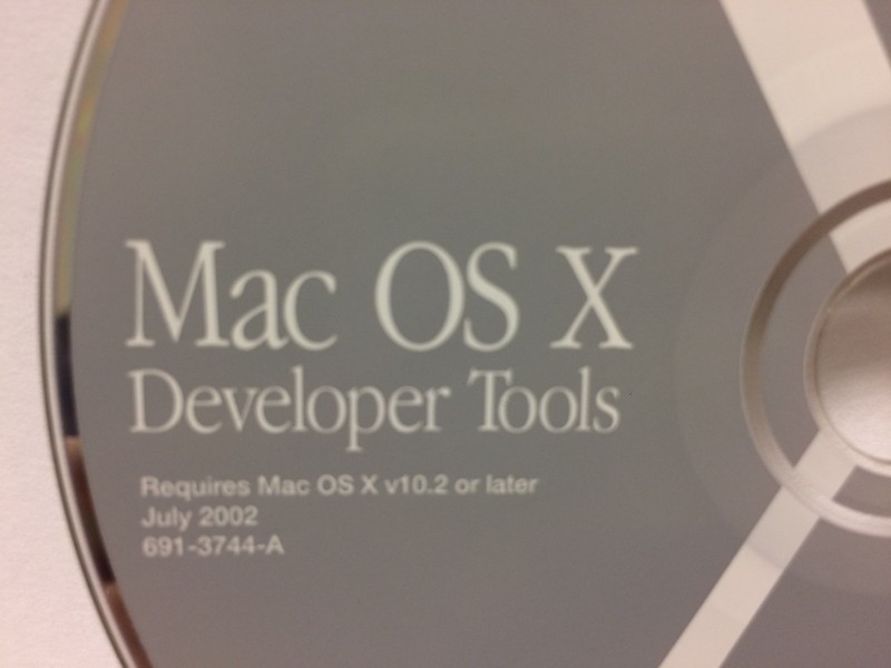 Apple Mac OS X Developer Tools July 2002 Development Software Disk 691-3744-A gallery