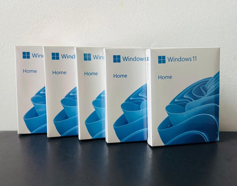 Windows 11 Home USB Flash Drive Retail Key Sealed Genuine License Single Pack gallery