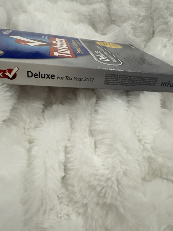 Brand New Turbo Tax Deluxe Federal & State Returns + Fed eFile CD fPC Mac Sealed gallery