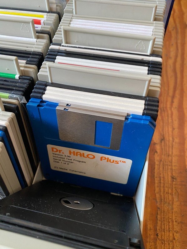 Floppy Disks 3.5 Inch Windows Box Key 88x Drivers 1995 gallery