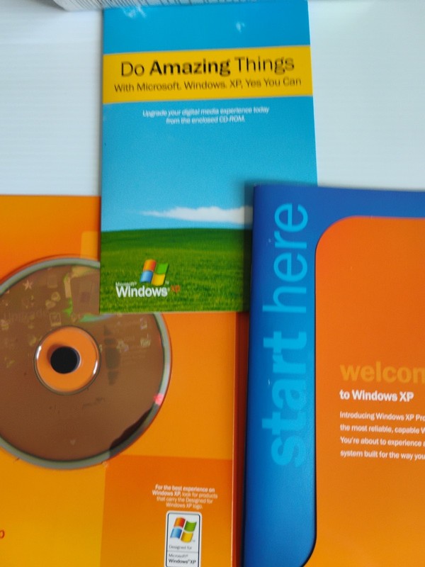 MICROSOFT WINDOWS XP PROFESSIONAL Big Box Upgrade version 2002 gallery