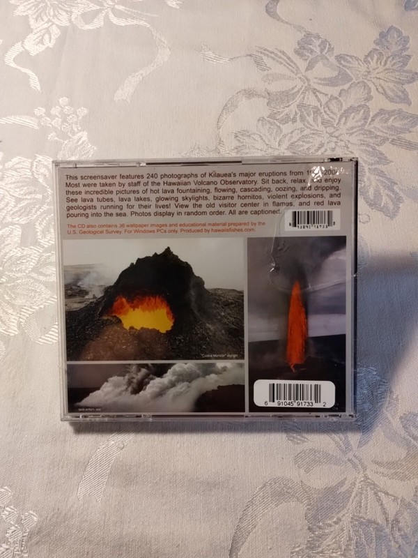 Hawaiian Volcanoes in action PC-CD for Windows - NEW CD in Case, Over 400 photos gallery