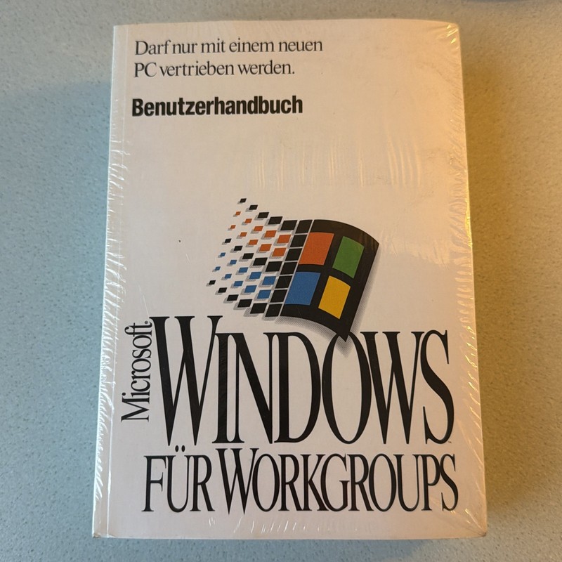 Microsoft Windows for Workgroups Original Box Software Sealed NOS Vintage 3.5″ Discs