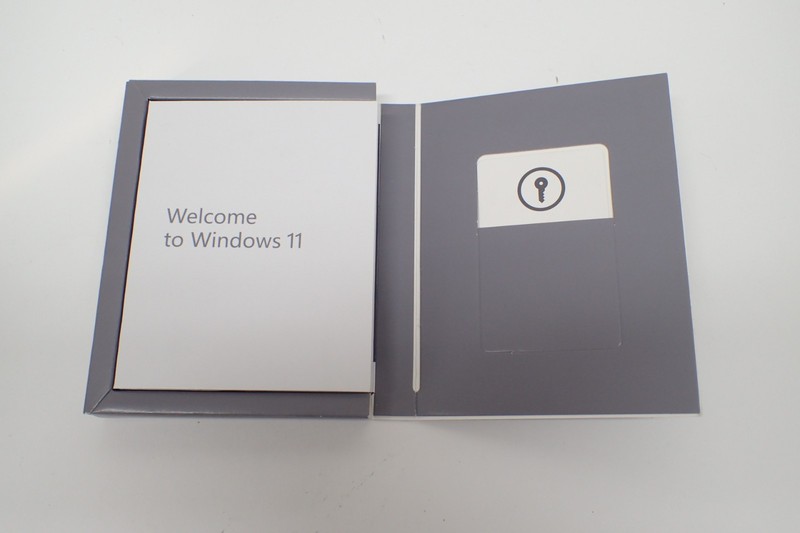 Microsoft Windows 11 Pro Professional 64bit Kit Retail Key USB Box Kit 5PK gallery