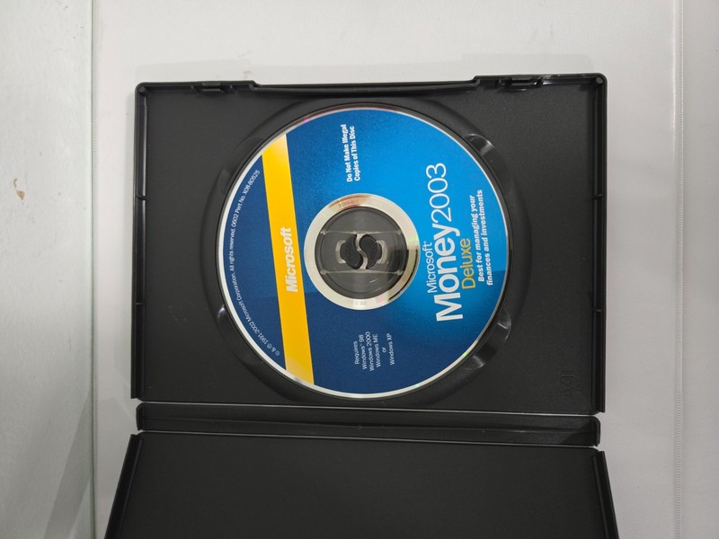 Microsoft Money 2003 Deluxe _ Managing Your Finances & Investments gallery