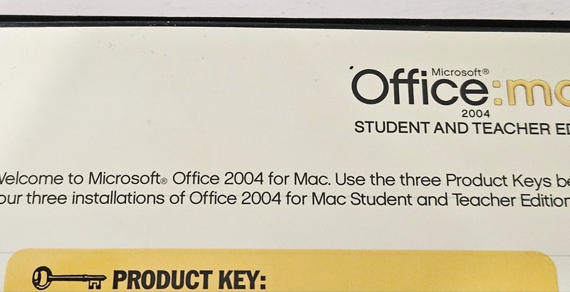 Microsoft Office Mac 2004 Student and Teacher Edition Software 3 keys w/ booklet gallery