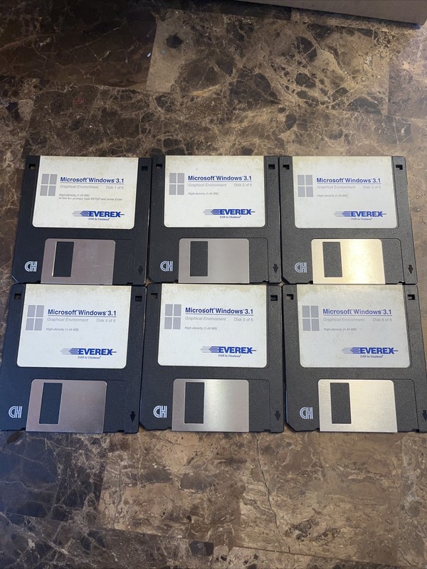 Microsoft Widows 3.0 Graphical Environment 3.5" Disks untested