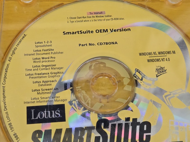 Lotus SmartSuite 9.7 Millennium Edition Software CD Windows 7/XP/2000/98 gallery