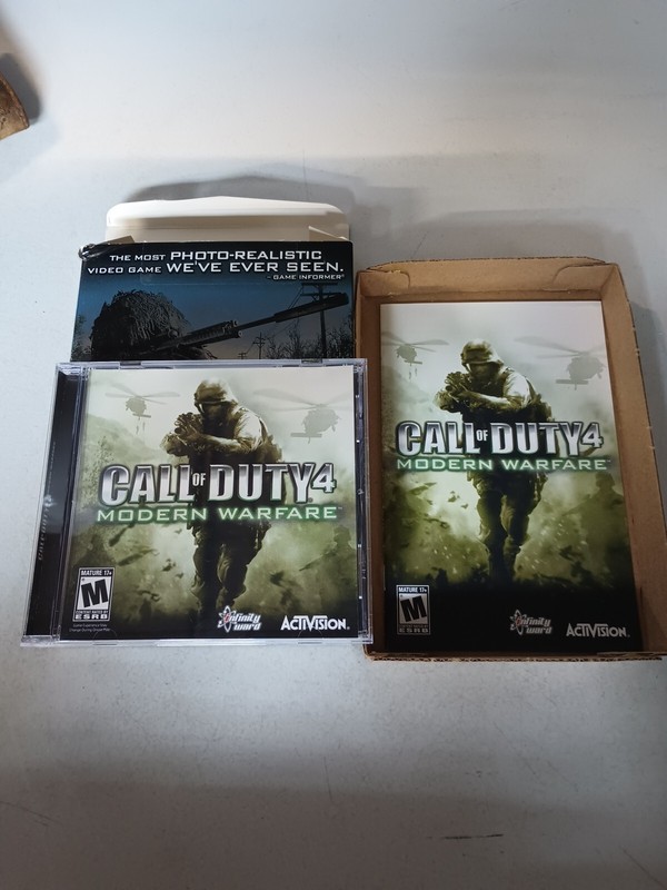 Call of Duty 4: Modern Warfare Limited Collector's Edition PC Game Complete gallery