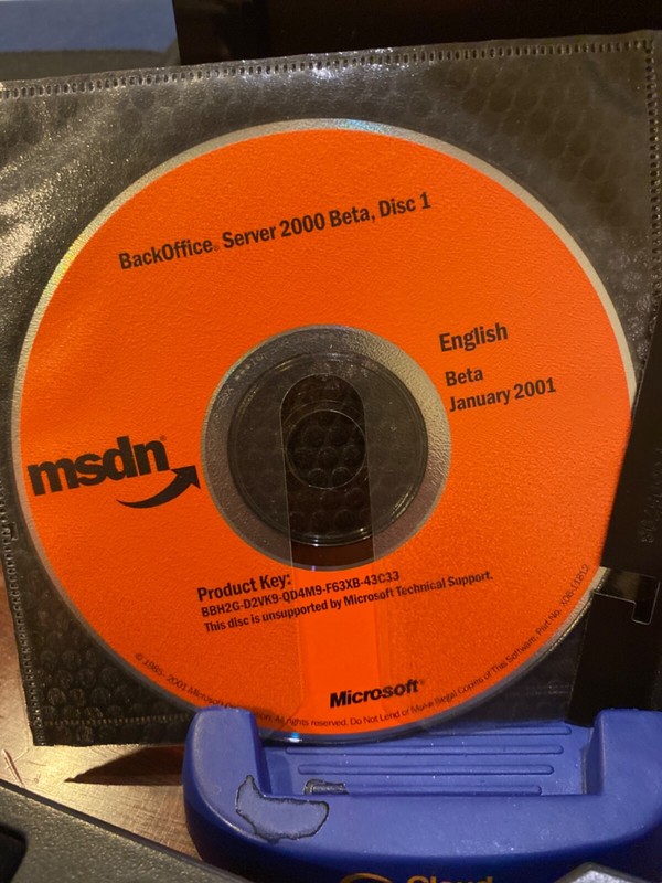 RARE AUTHENTIC & BRAND NEW MSDN Microsoft BackOffice Server 2000 Beta. 2CDs