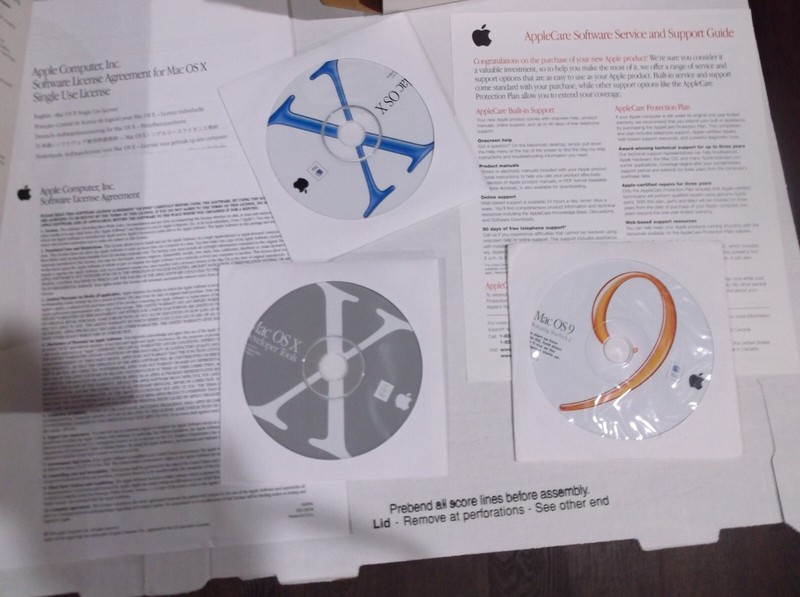 Mac OS X 10.1 retail with OS 9.1 disk in box gallery