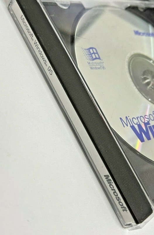 VINTAGE MICROSOFT WINDOWS 95 COMPANION CD ONLY IN ORIGINAL CASE NO KEY RM4 gallery