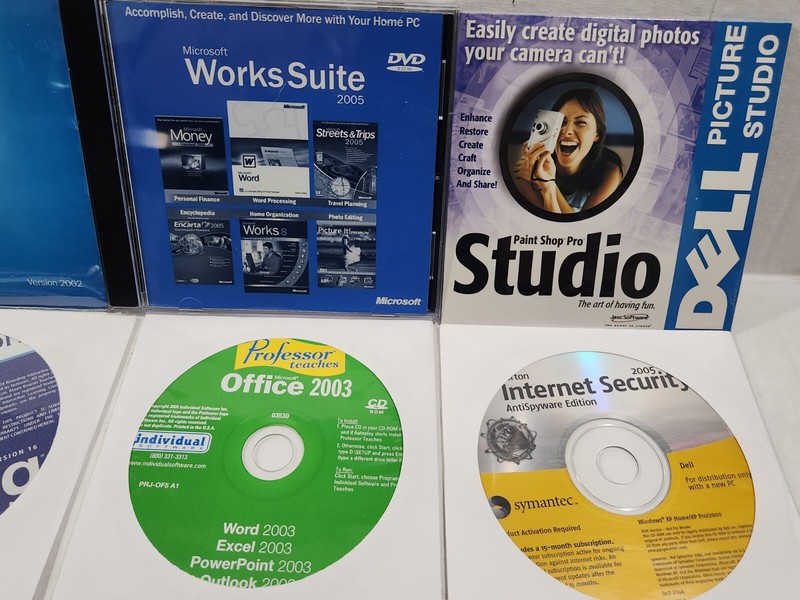 Huge Lot Of Software, Windows Xp PRO Microsoft Suite, Quicken, Games, Mavis ETC. gallery