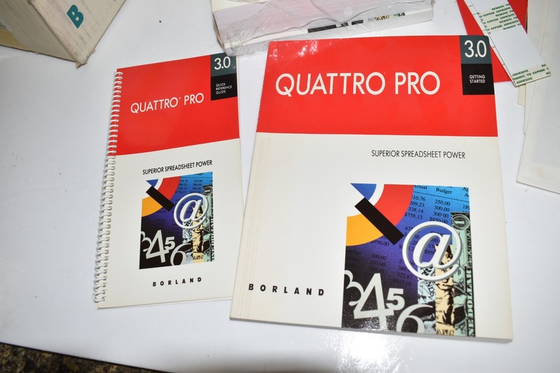*KB* Vintage Borland Quattro Pro 3.0 5.25" HD Disk Set 24FN-QPR10-30 (TTC21) gallery